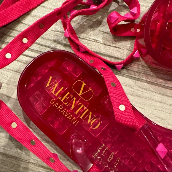 VALENTINO Rockstud PVC Laced Thong Sandals Hot Pink - Picture 6 of 12